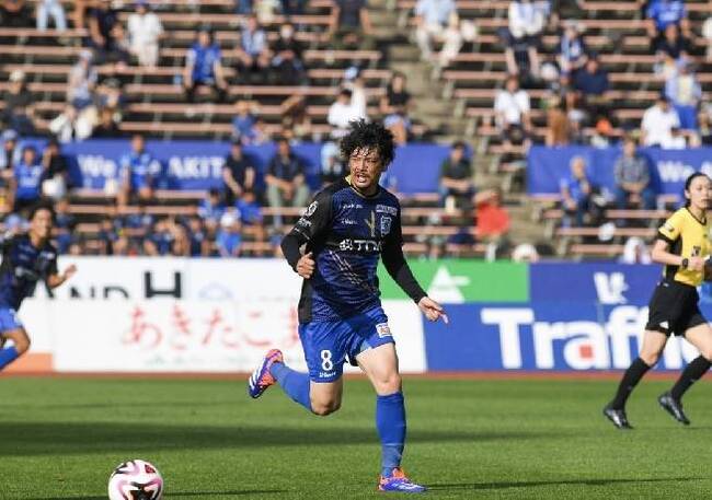 Màn thư hùng giữa Run Mel Aomori vs Blaublitz Akita 